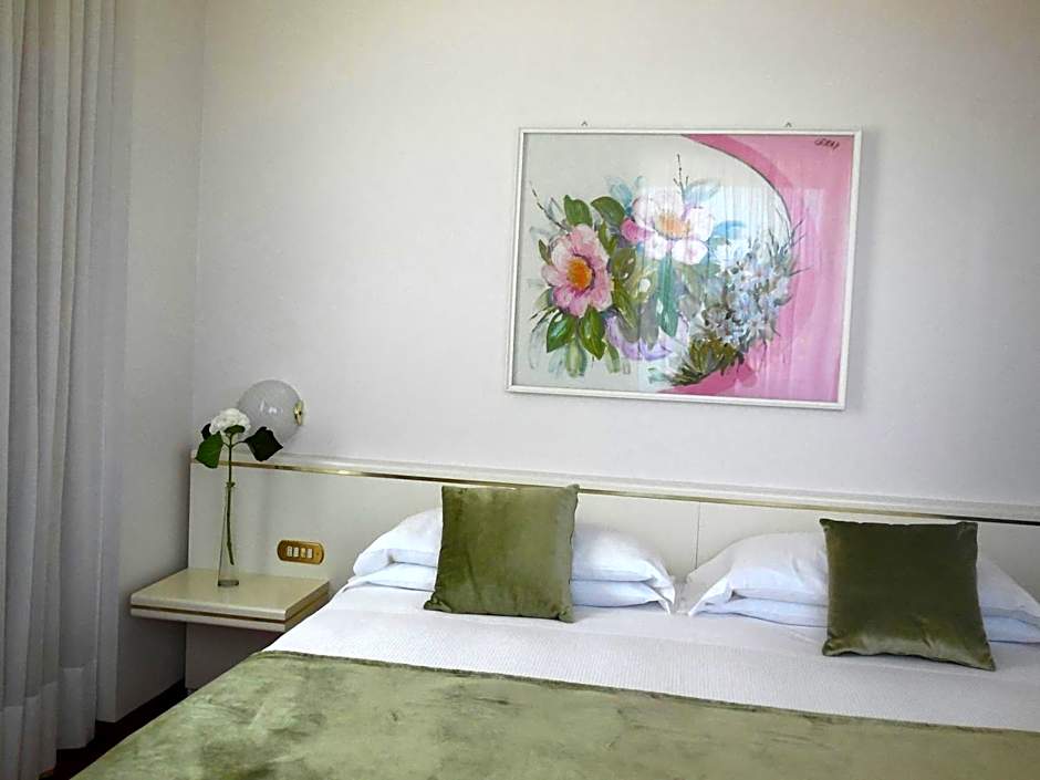 Starhotels Cristallo Palace