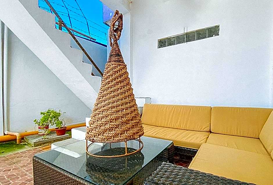 Movietelle by RedDoorz – City of Lapu-Lapu, IL