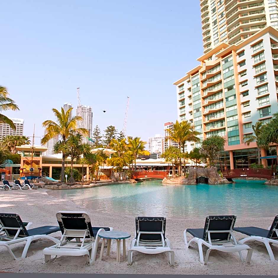 Mantra Crown Towers Surfers Paradise