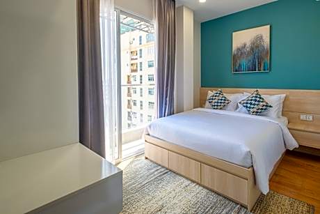 Studio Apartment City View