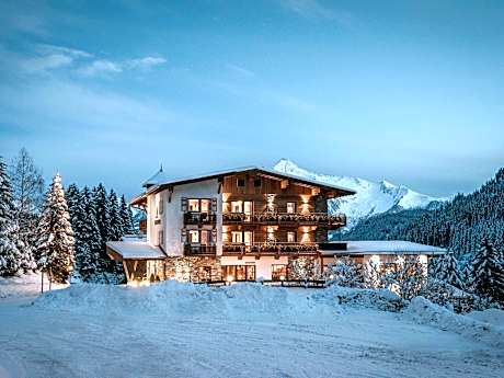 Hotel Bergkristall Zillertal - Adults Only