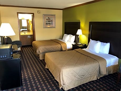 Double Room with Two Double Beds - Smoking