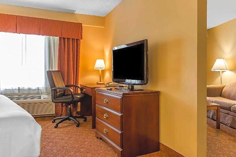 Quality Inn Calera I-65 exit 231