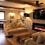 Boarders Inn & Suites by Cobblestone Hotels - Syracuse