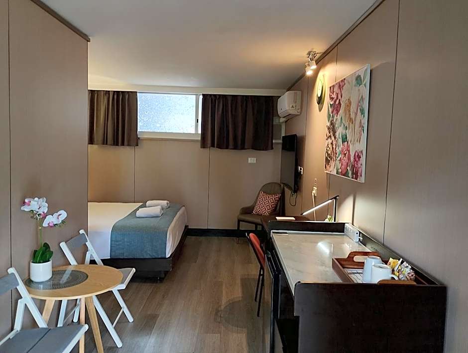 Airway Motel