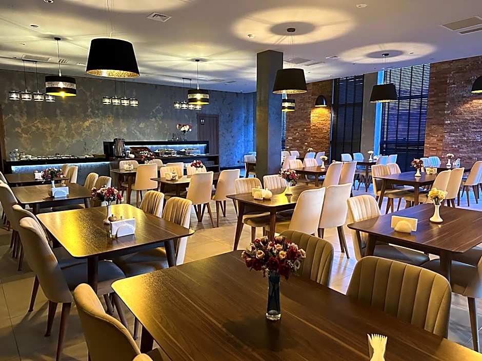 Hotel Tsereteli Palace