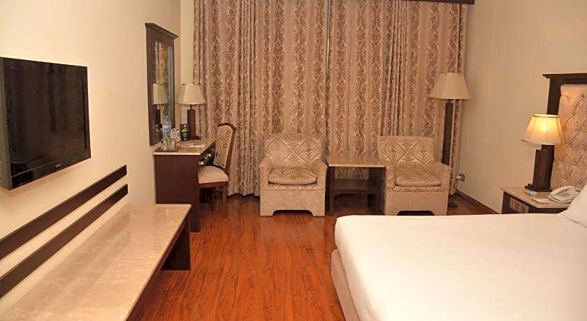 Islamabad Hotel