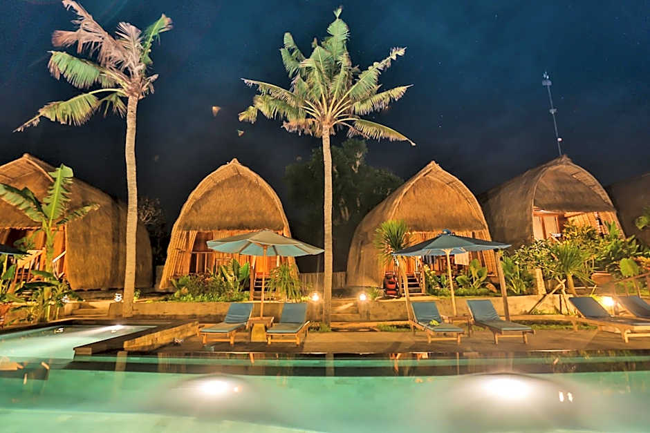 Sunset Coin Lembongan