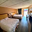 Camilla Inn & Suites