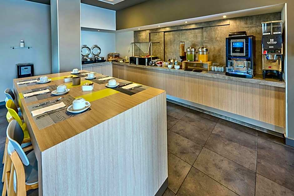 City Express Plus by Marriott Guadalajara Palomar