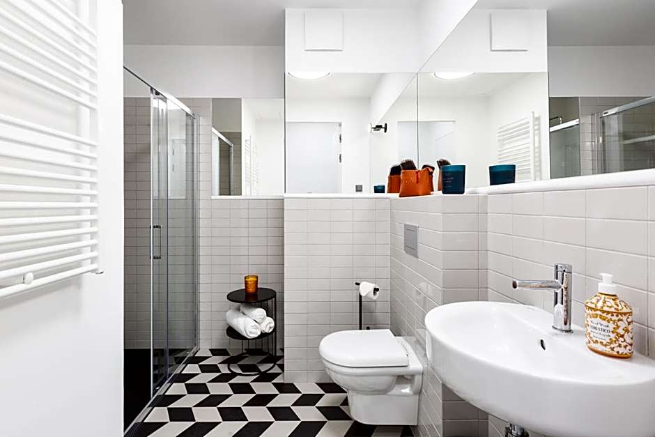 H11 Aparthotel