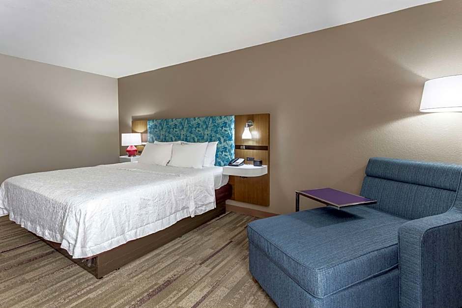 Hampton Inn By Hilton Biloxi/Ocean Springs