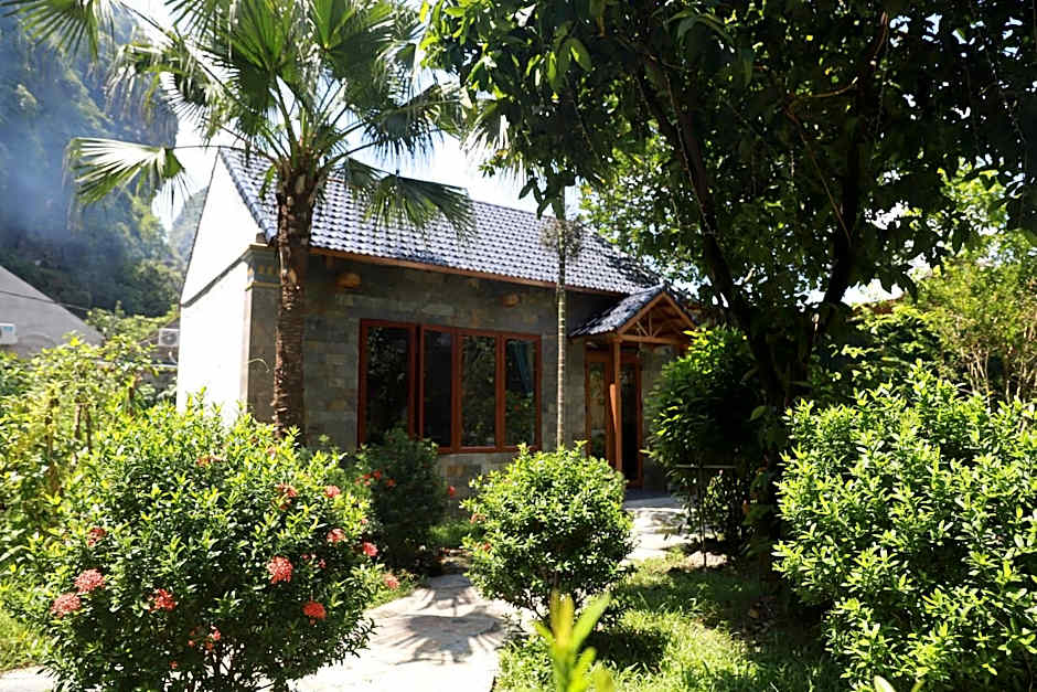 Trang An River View Homestay