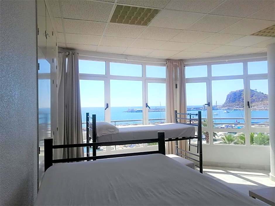 Albergue Club Náutico de Águilas