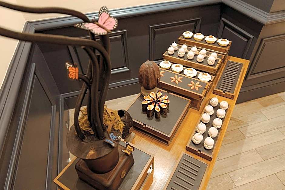 Bristol Panama, a Registry Collection Hotel