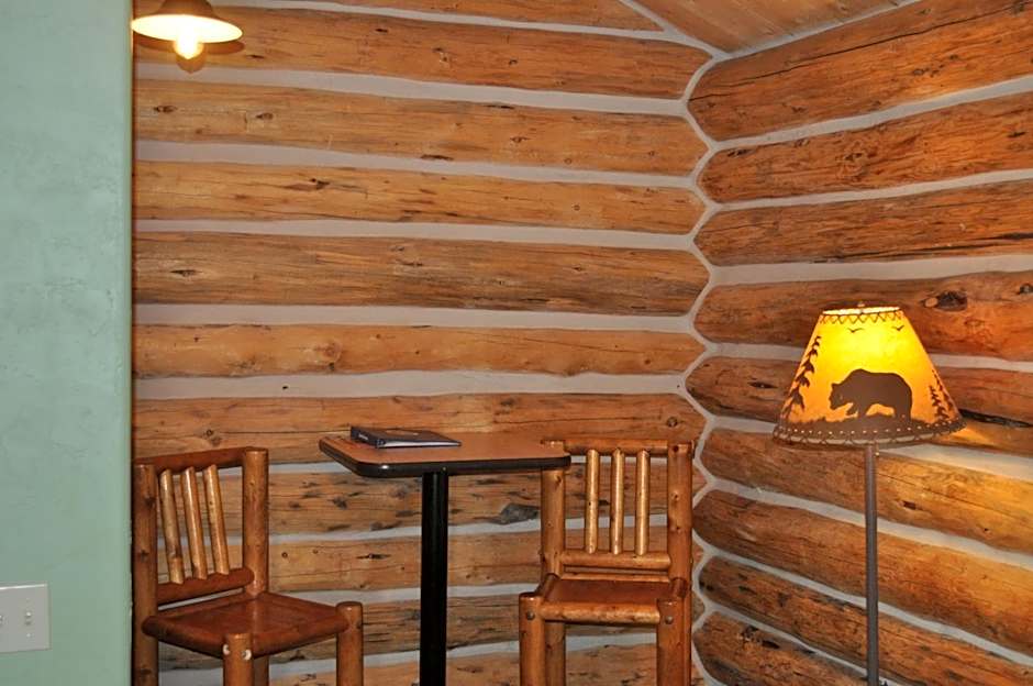 Crooked Creek Guest Ranch