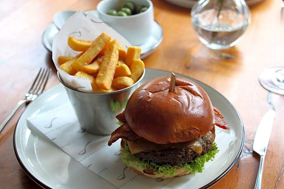 Radisson Blu Hotel, London South Kensington (formerly Vanderbilt)