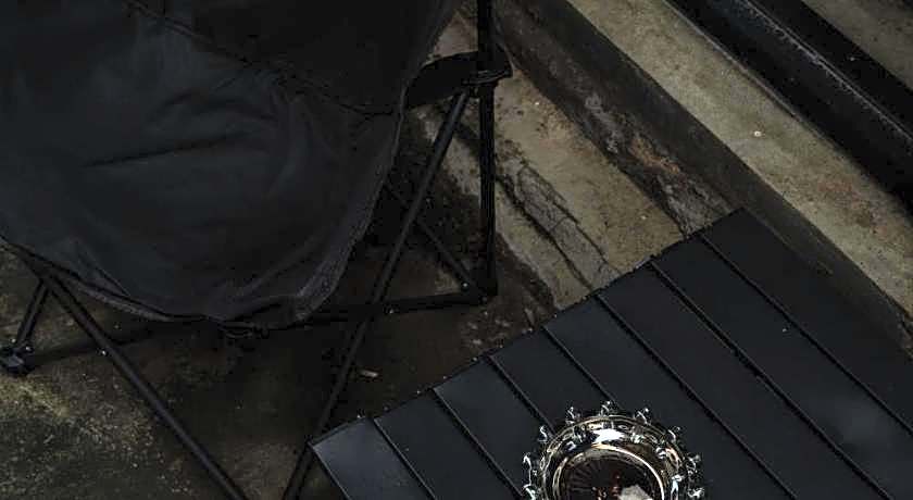 2Street Hostel At Surathani