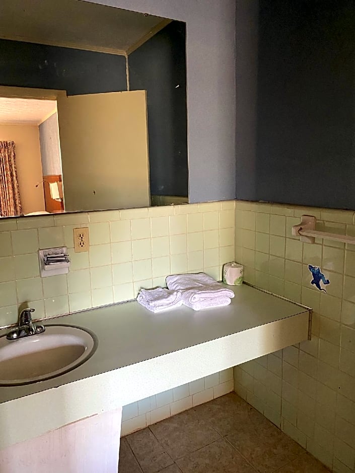 Hotel O Tallassee Hwy 14