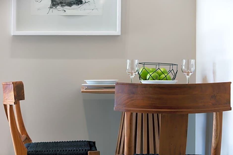 Chapter 02 Gallery Suites