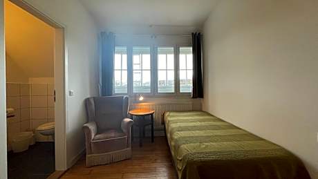 Triple Room with Private Bathroom