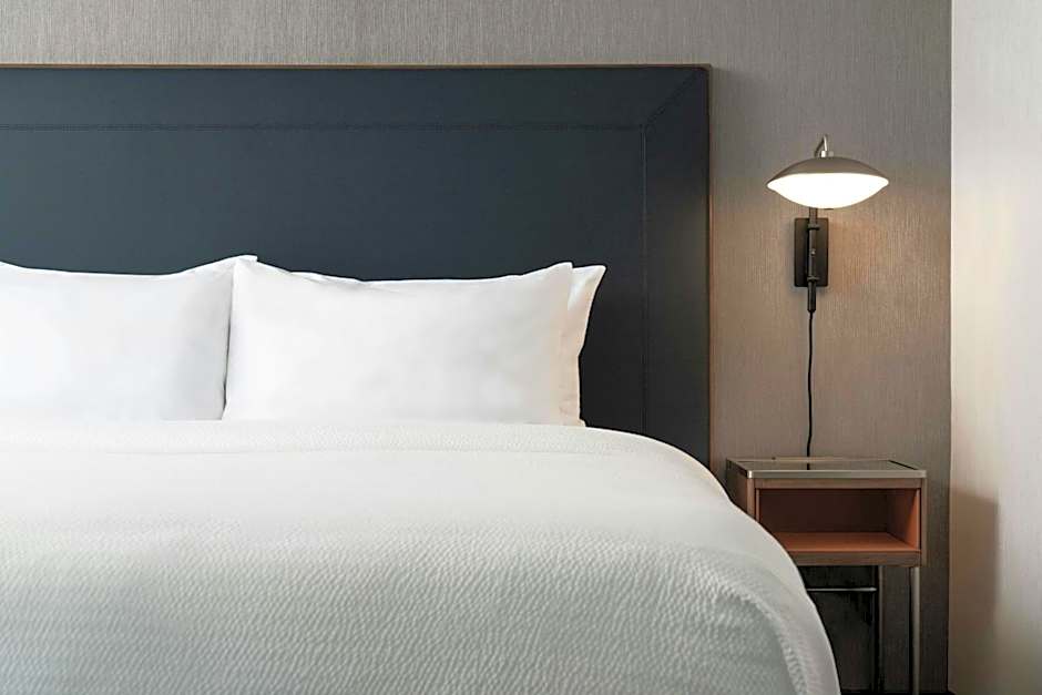 Courtyard by Marriott Cleveland Beachwood