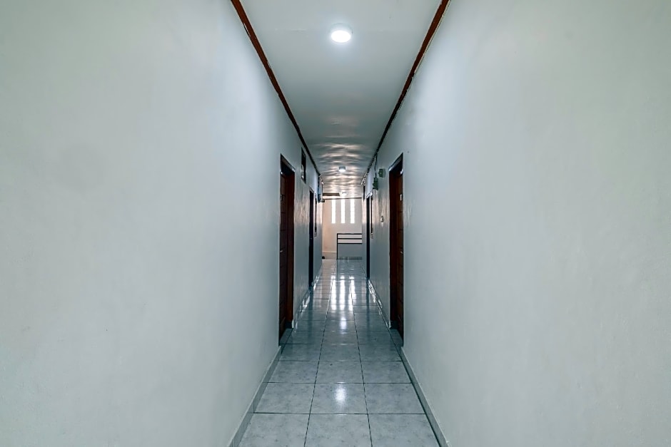 OYO Life 2391 Baladewa Residence Syariah