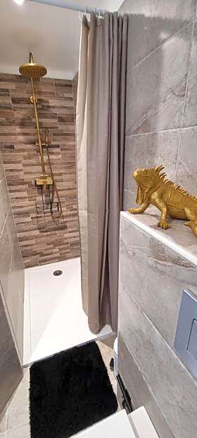 LES BOIS DE ZOLA entre Provence et Luberon