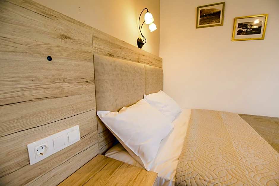 Mastorakis Hotel and Studios