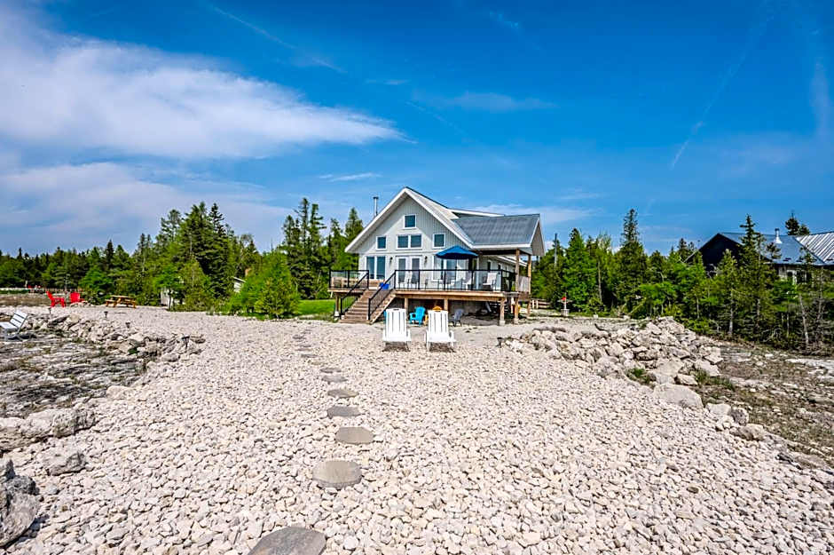 Elysium - Perfect Waterfront for the Holidays