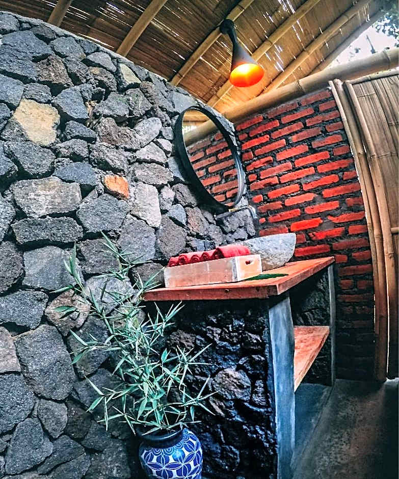 Ekommunity Farmstay & Yoga