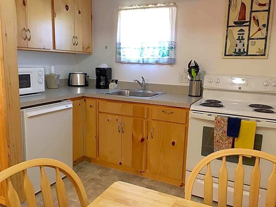 Park Motel and Cabins