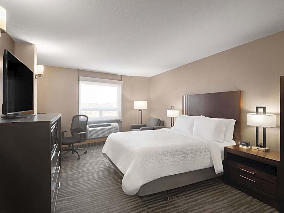 Holiday Inn Calgary Airport By IHG