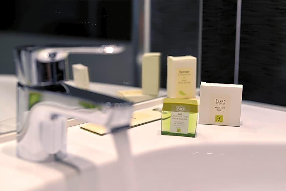 Le Bois Dormant-Hôtel Restaurant & Spa Logis Hôtel