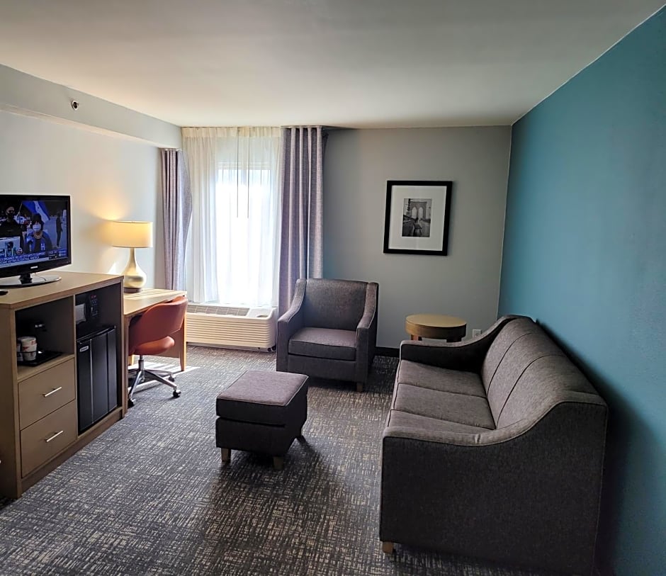 Comfort Inn & Suites Alexandria Van Dorn Street