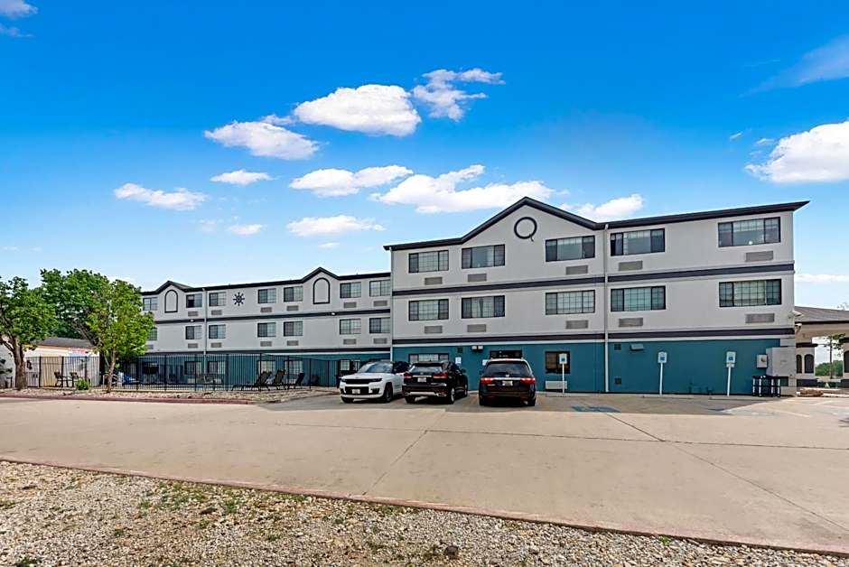 Quality Inn Near Seaworld