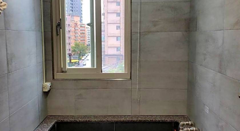 slow wow Hot Spring Hotel