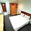 OYO 90847 Hotel Asia City