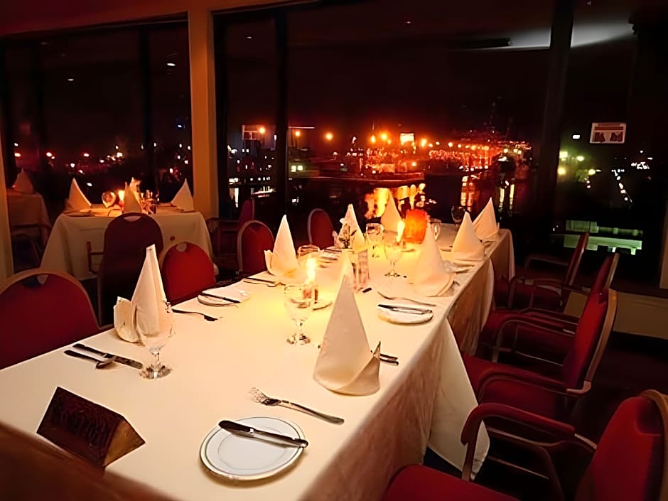 Grand Oriental Hotel