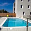 Brit Hotel Martigues Nord