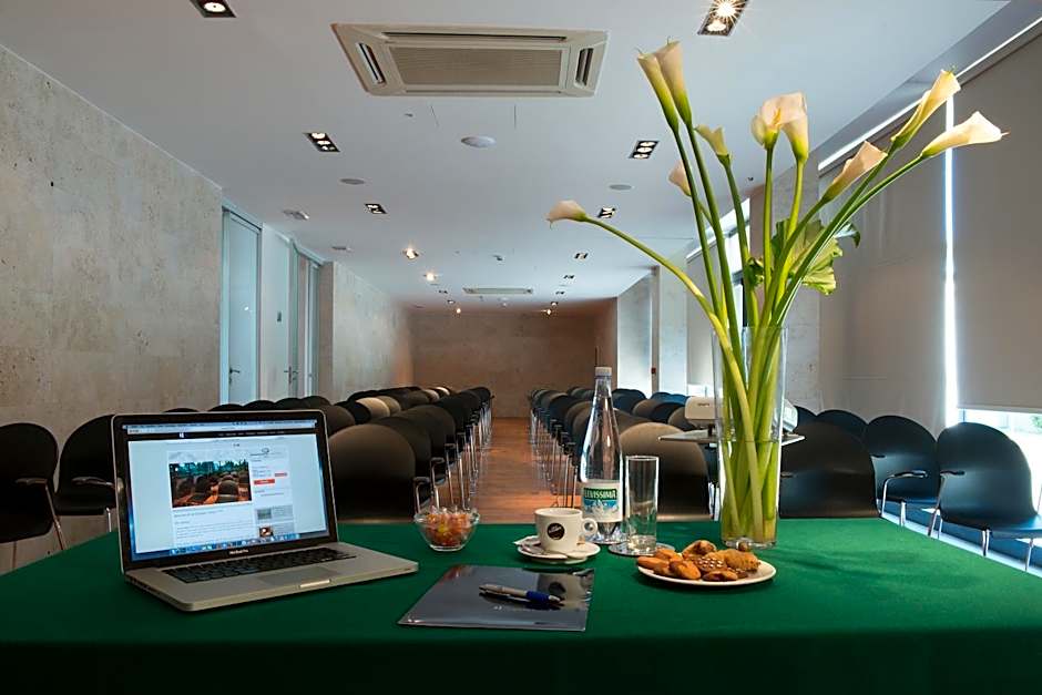 Garden Hotel