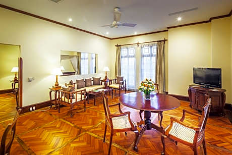 Colonial Governors Suite