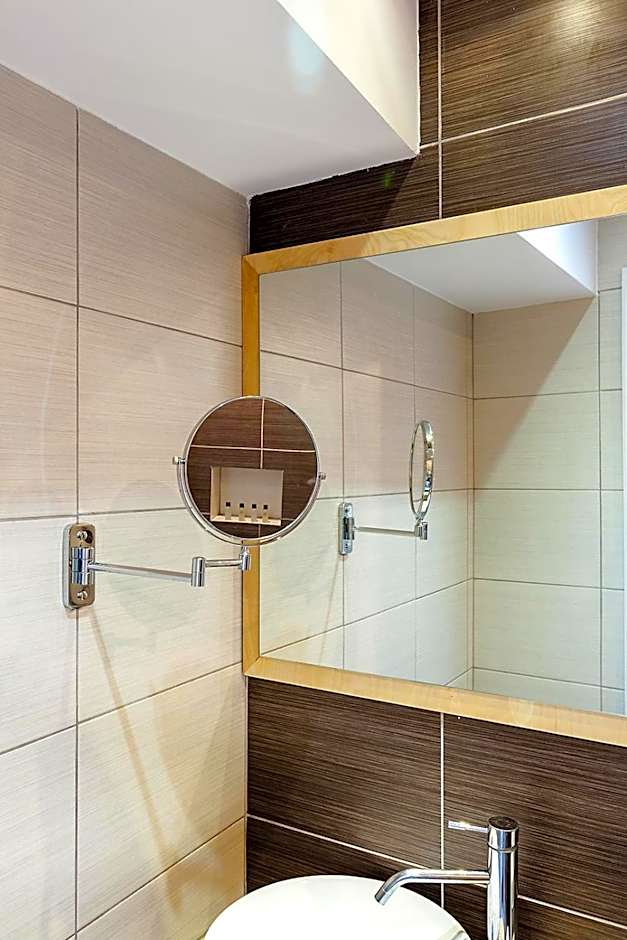 Memories Beach Hotel