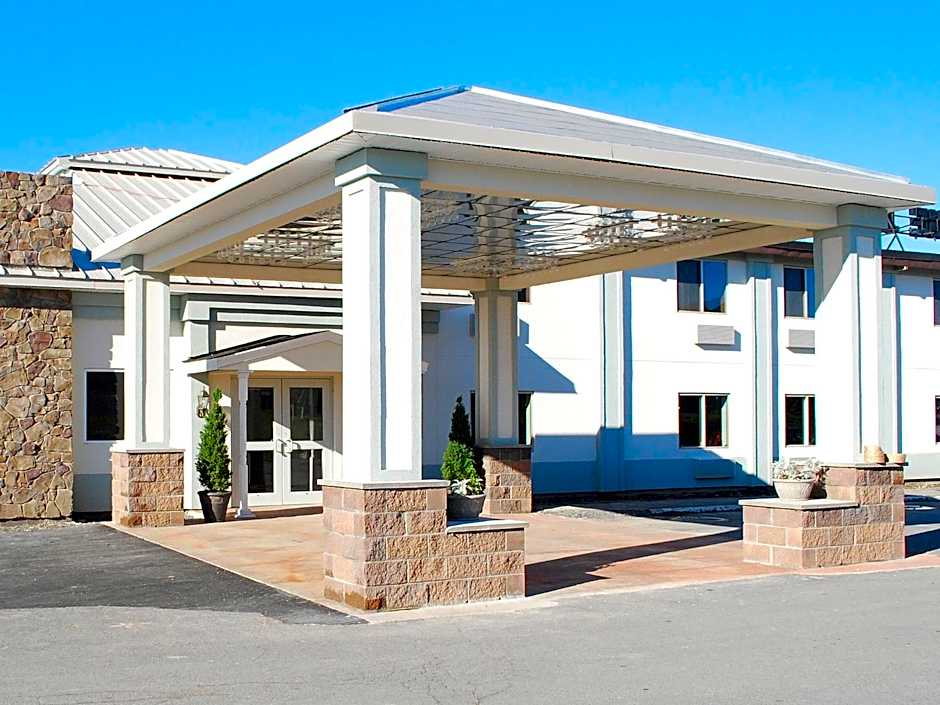 Travel Inn - Watertown NY