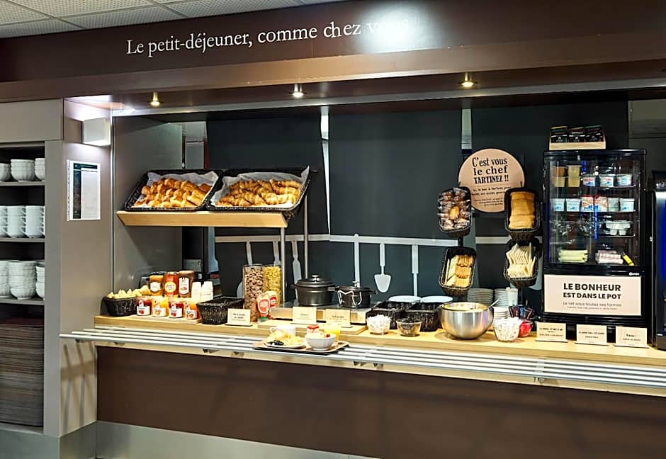 B&B HOTEL Paris Porte de la Villette