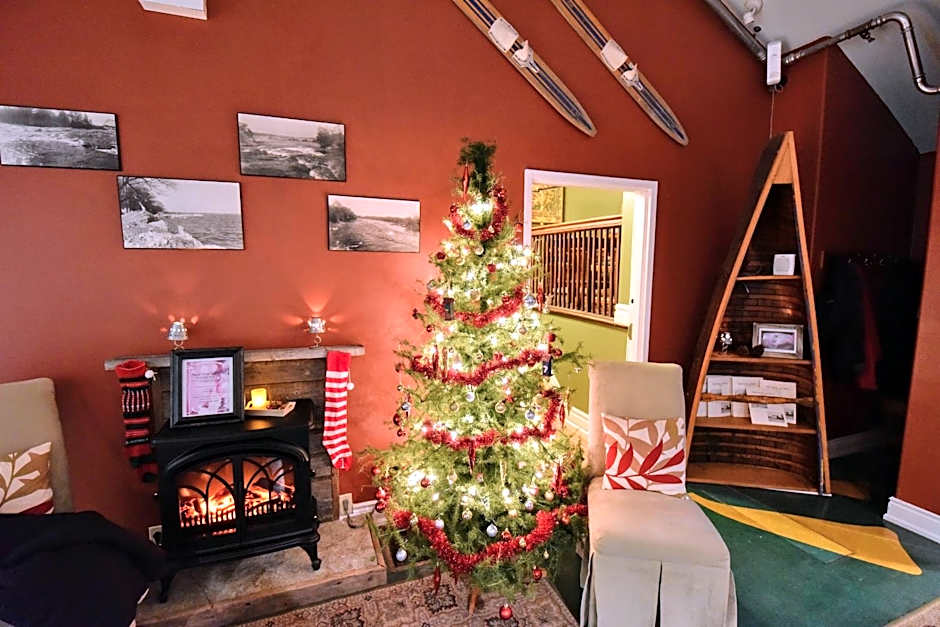 Burleigh Falls Inn