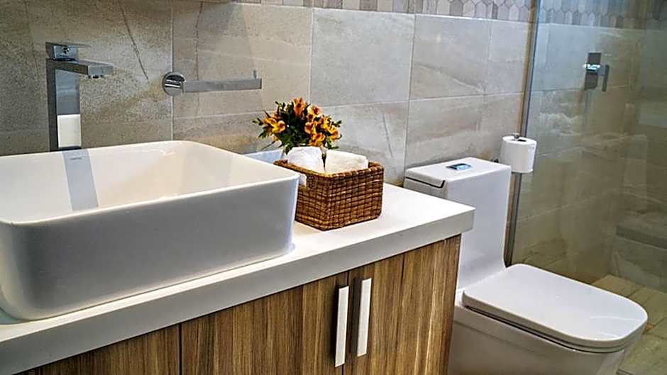 Opal Suites Apartments