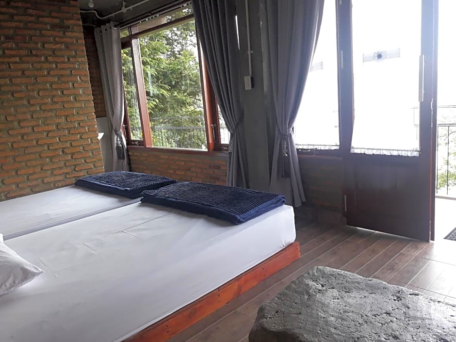 Pondok Berata Dapdap – Balige, VA