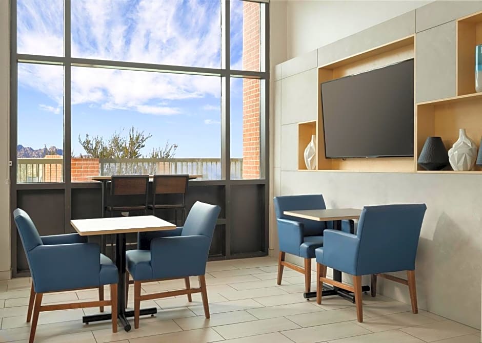Holiday Inn Express Hotel & Suites Olive Branch, an IHG Hotel