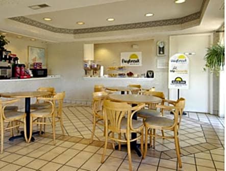 Econo Lodge